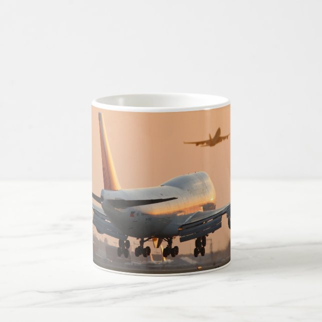 747 FLYGBOLAG KAFFEMUGG (Center)