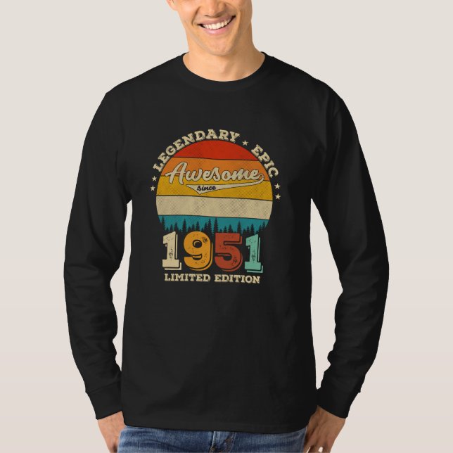74-årig dagstidning 1951 Fantastisk 74:e födelseda T Shirt (Framsida)