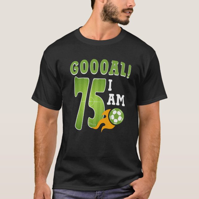 75:e Birthday Boy Soccer I 75-åriga Fy B D T Shirt (Framsida)