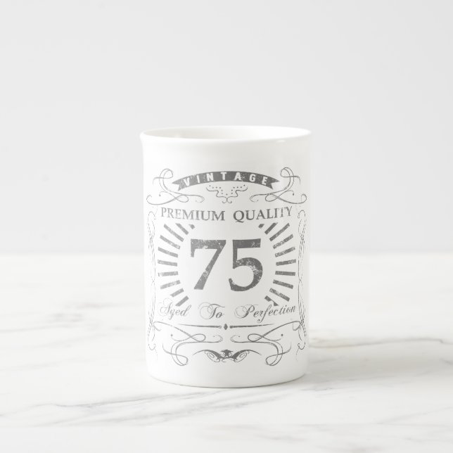 75:e Birthday Gag Gift Benporslin Mugg (Framsidan)