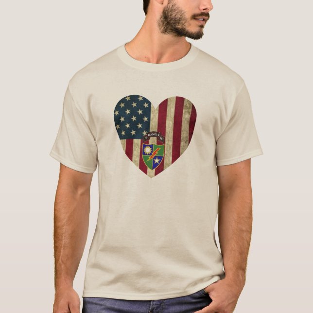 75:e Skogsvaktare Regition American Heart Flagga T Shirt (Framsida)