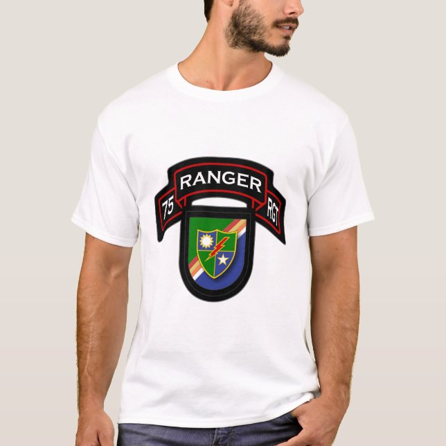 75:eskogsvaktaren Rgt - rullan & exponerar Tee Shirt (Framsida)