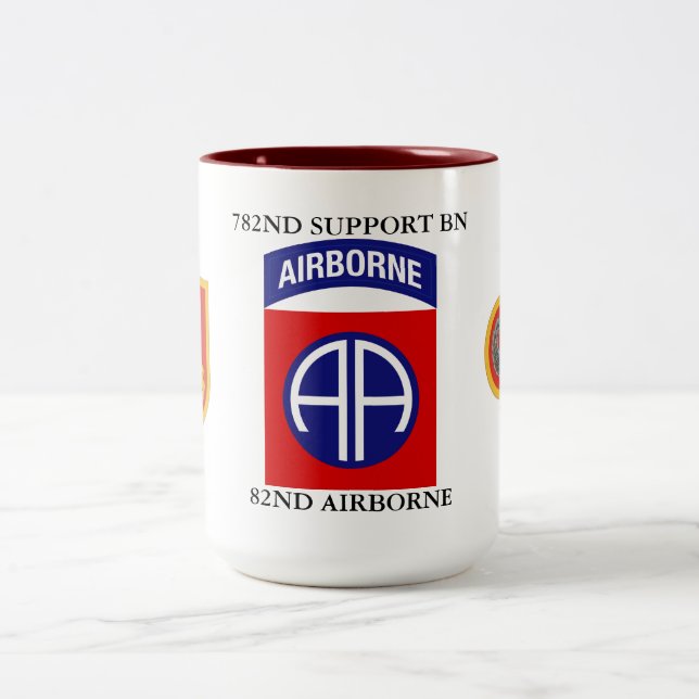 782ND-STÖD FÖR BATTALION 82ND AIRBORNE Två-Tonad MUGG (Center)