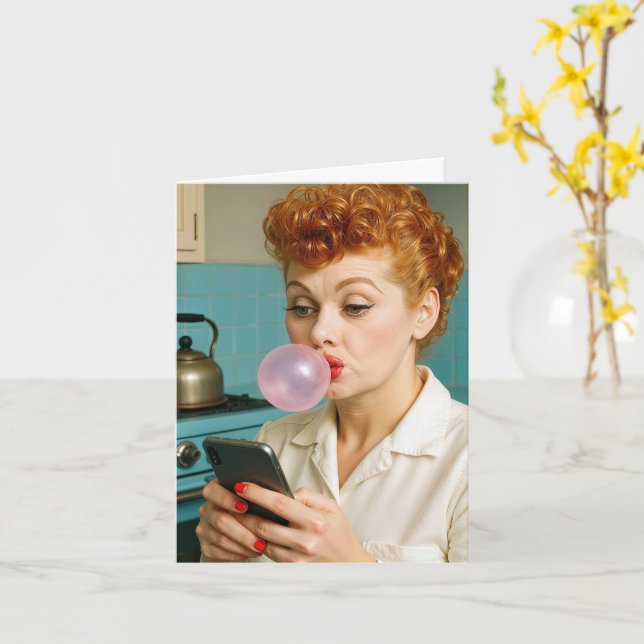 78th Birthday Lucille Ball Texting On a Cell Phone Kort (Gul blomma)