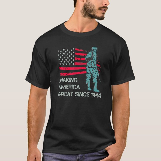 78th Birthday Making America Great Since 1944   T Shirt (Framsida)