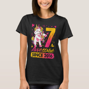 7 år Gamla blomstrande Unicorn-gåvor 7:e födelseda T Shirt