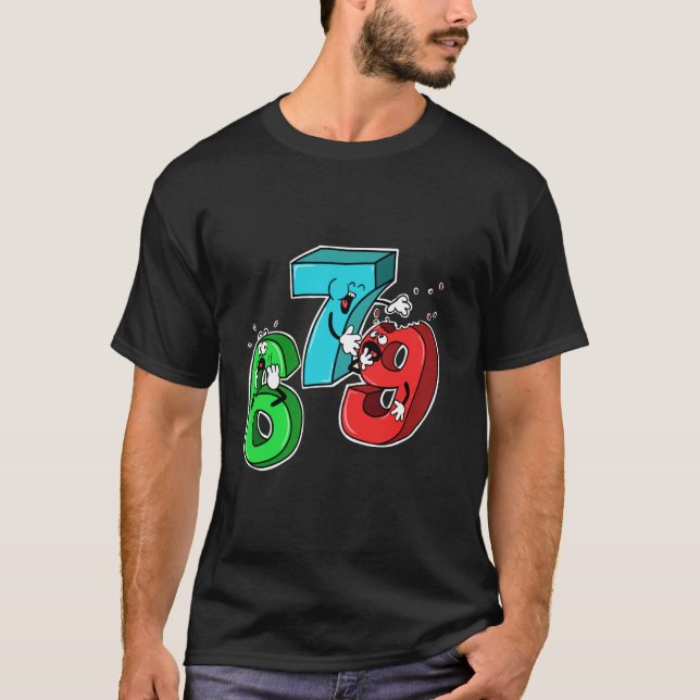7 åt 9 t shirt (Framsida)