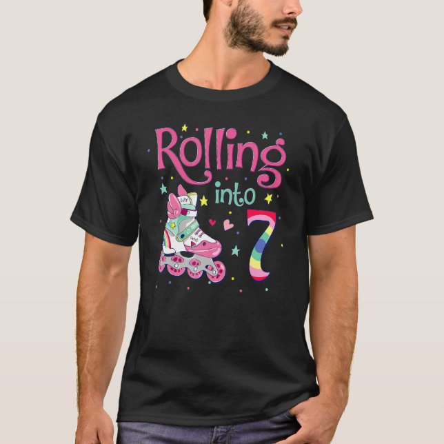 7:e Bday Rolling into 7 Birthday Girl Roller Skate T Shirt (Framsida)