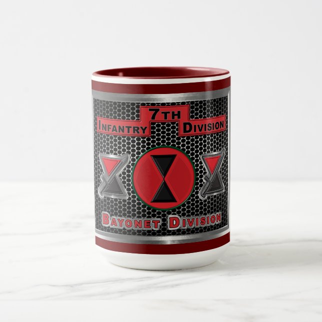 7:e infanteridivisionen mugg (Center)