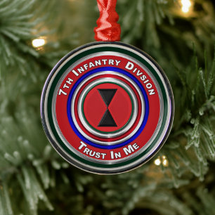 7:e Infantry-divisionen Keepné jul Julgransprydnad Metall