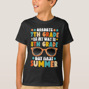7:e Klass Studenten till åttonde Klass men första T Shirt