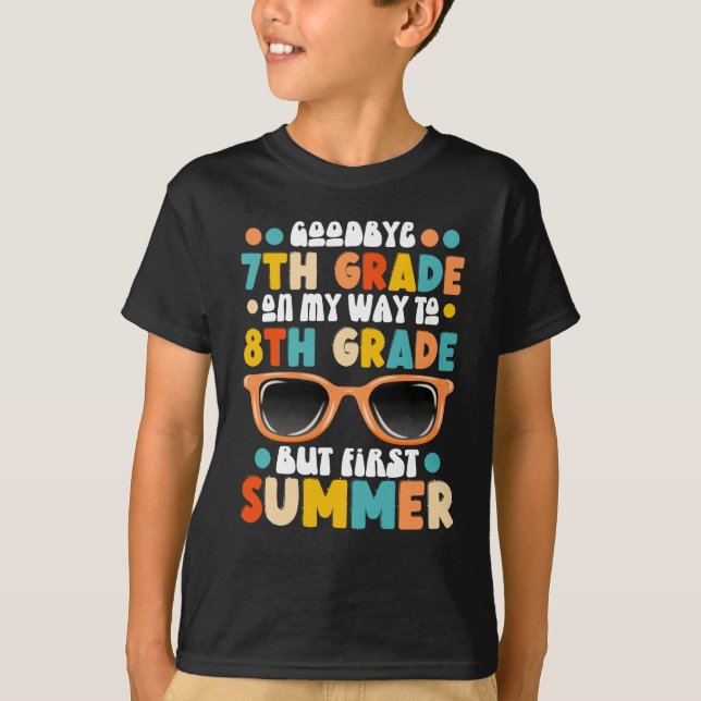 7:e Klass Studenten till åttonde Klass men första  T Shirt (Framsida)