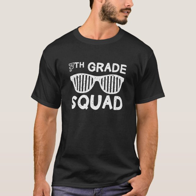 7:e Klass-torget solglasögon 7:e Klass tillbaka ti T Shirt (Framsida)