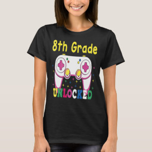 7:e Klass uppnådde 8:e Klass olåst Retro Colorf T Shirt