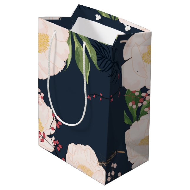 7 lx4.5 x10h Medium Gift Bag Baby Rosa Cosmos på W (Baksidan Vinklad)