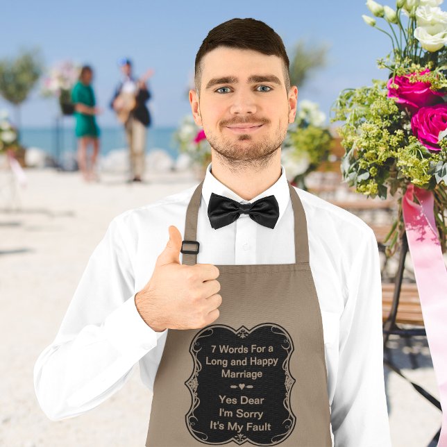 7 Ord under lång tid och Lycklig Giftermål Långt Förkläde (Skapare uppladdad)