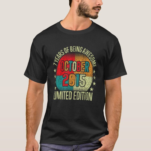 7 Year Old October 2015 7th Birthday T Shirt (Framsida)