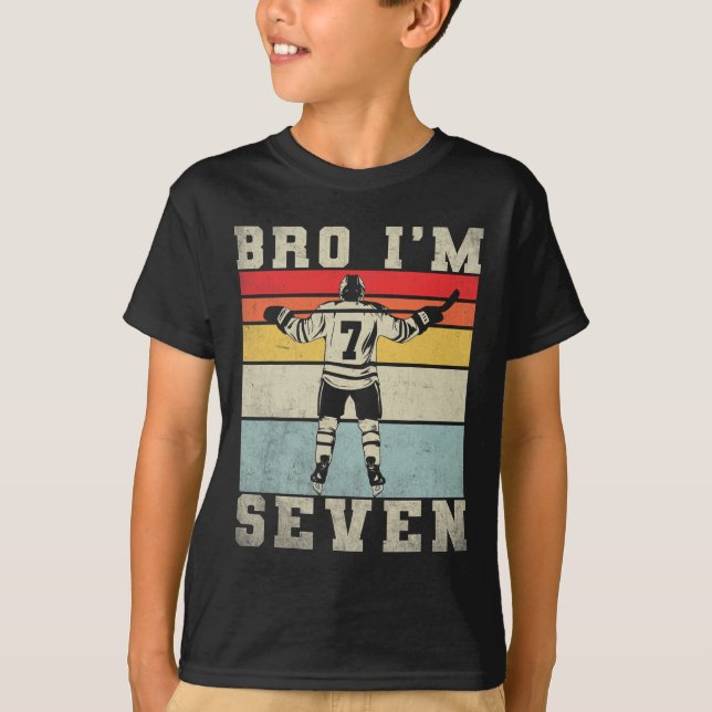 7th Birthday Ice Hockey Boy 7 Year Old Hockey Play T Shirt (Framsida)