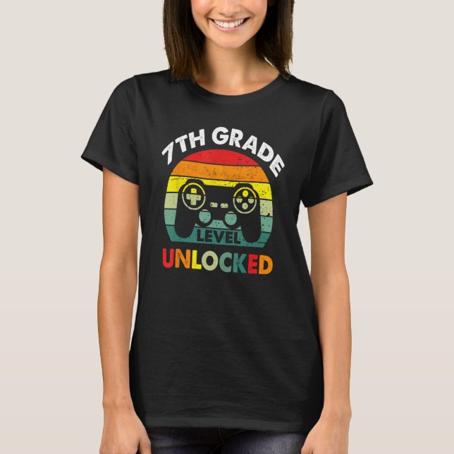 7th Grade Level Unlocked Gamer First Day Of School T Shirt (Framsida)