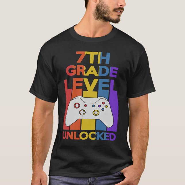 7th Grade Level Unlocked Video Gamer Back to Schoo T Shirt (Framsida)