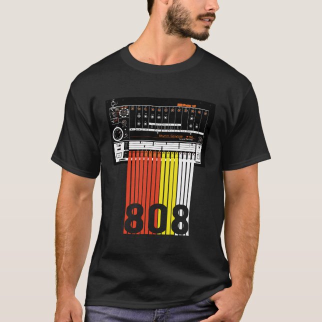 808 Drum Maskin Music Beats T Shirt (Framsida)
