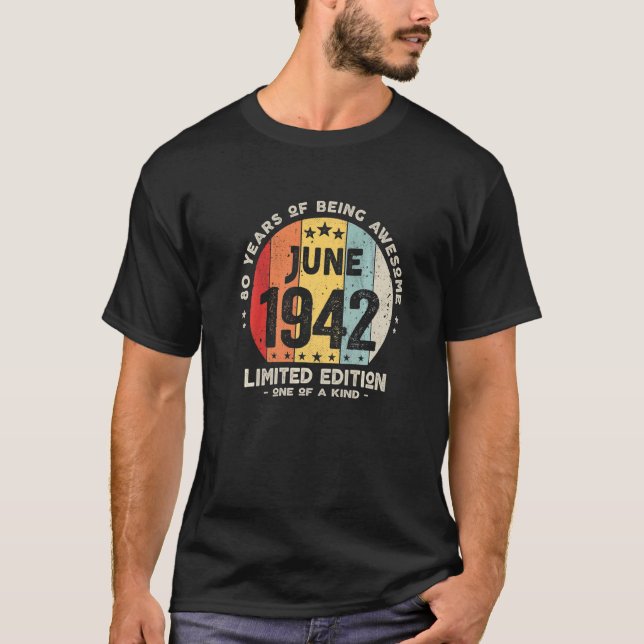80 år gammal juni 1942 80:e födelsedagen 2 t shirt (Framsida)
