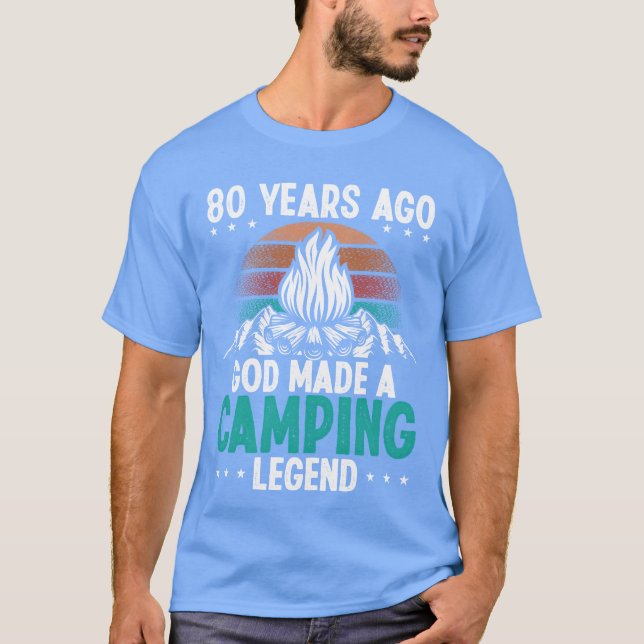 80-årig campinglegend Scout 80-årspresent Camper T Shirt (Framsida)