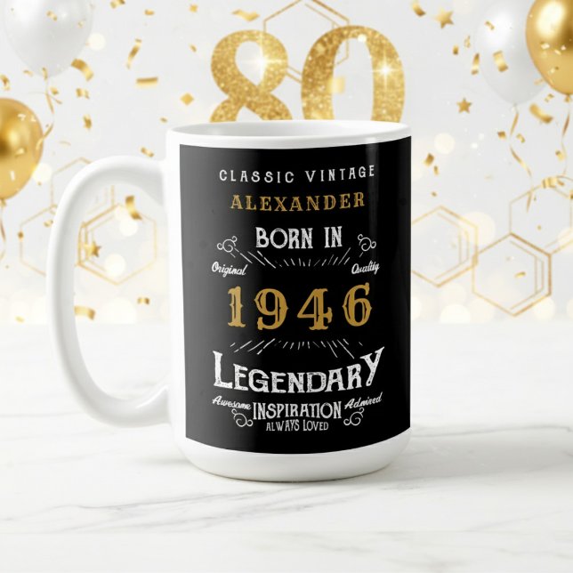 80-årsdag 1946 Legendarisk Retro Kaffemugg (1946 coffee mug with white and gold background.)