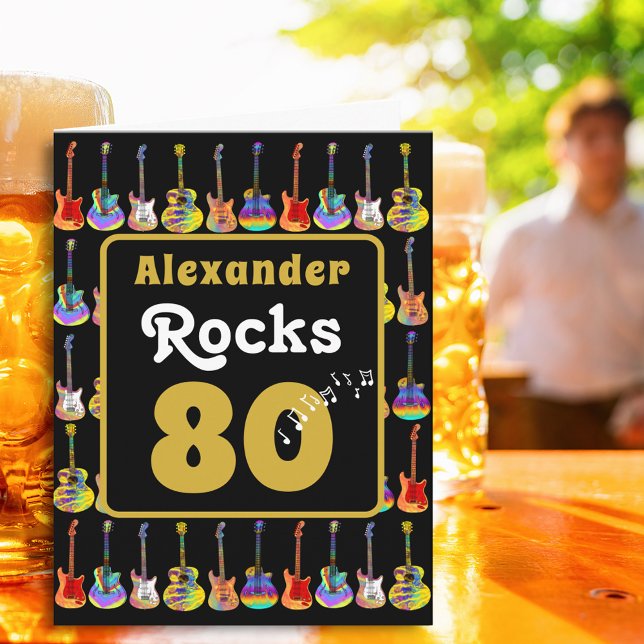 80-årsfirande Retro Groovy Gitarr Personlig Kort (Music lovers Guitar 80th birthday personalized name rocks 80 black & gold rock and roll folded card)