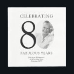 80 Fabulous Years 80th Birthday Pappersservett<br><div class="desc">Åtta fantastiska år med den här anpassningsbarna, 80-årsservetter. Den hederlige gästen är skickligt inramad i "0" av nummer 80 och skapar en roligt som blandar minimalistiskt svart och vitt med en modern chic. Anpassa med uppgifter om bild, namn och party för att skapa en unik décor från bord som säkert...</div>