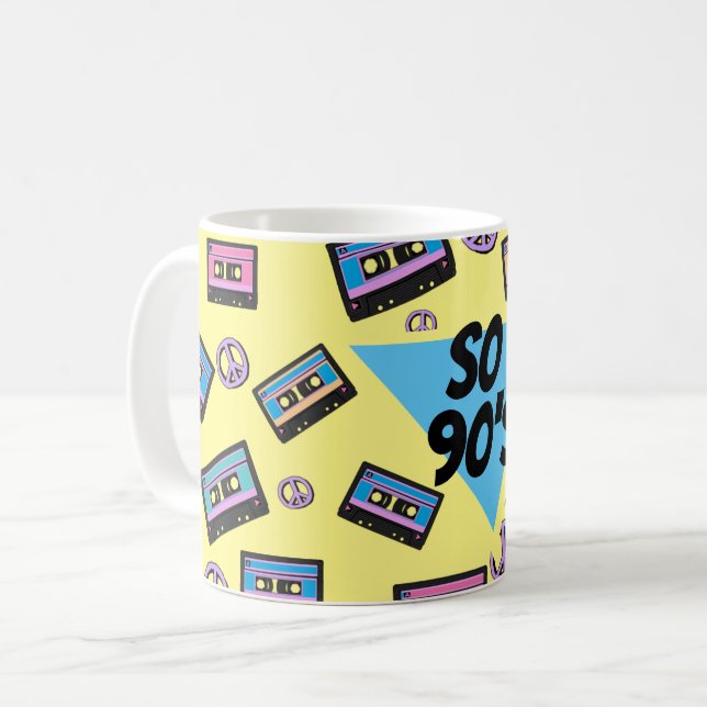 80:s 90:e Retro Cassette Tape Fredstecken Triangle Kaffemugg (Framsida vänster)