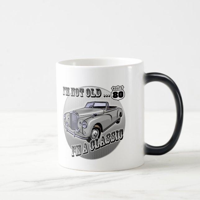 80th FödelsedagT-tröja och gåvor Magisk Mugg (Höger)