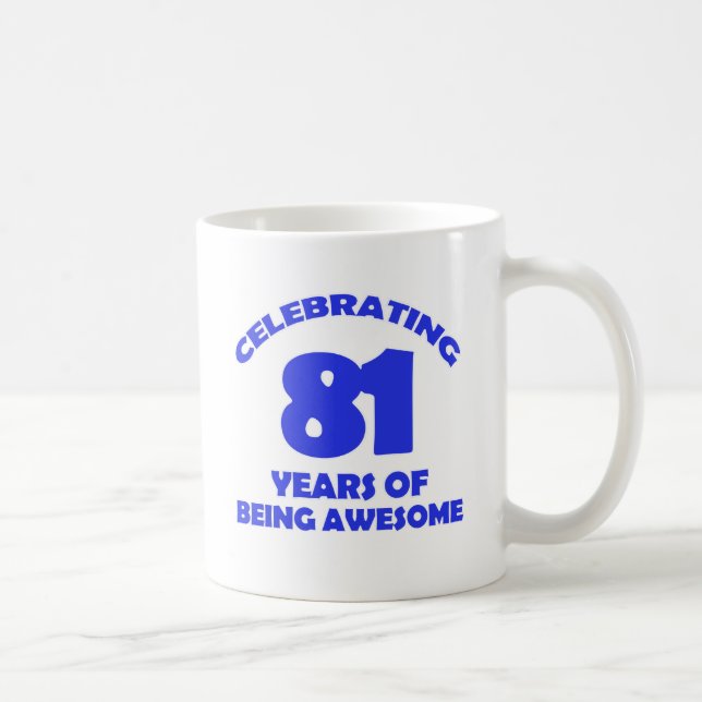 81 år gammala födelsedagdesigner kaffemugg (Höger)