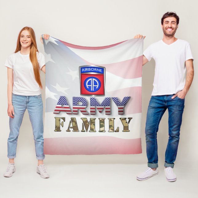 82:a Airborne Division Army-familjen Fleecefilt (På plats)