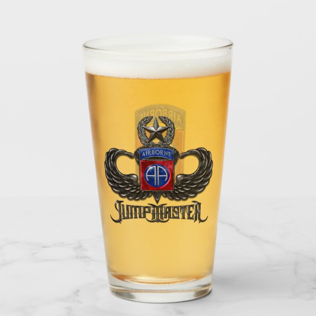 82:a Airborne Jumpmaster 16 oz Pint Glass Glaskopp (Framsida fylld)