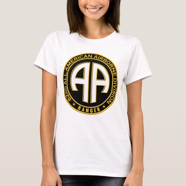 82:a alla amerikanska flygburna Avslappnader för S T Shirt (Framsida)