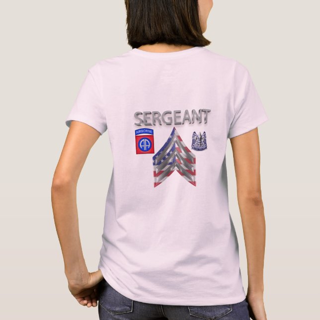 82:a divisionens sergeant t shirt (Baksida)