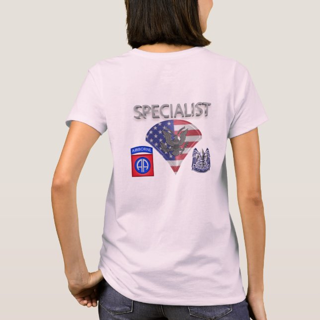 82:a divisionens specialist t shirt (Baksida)