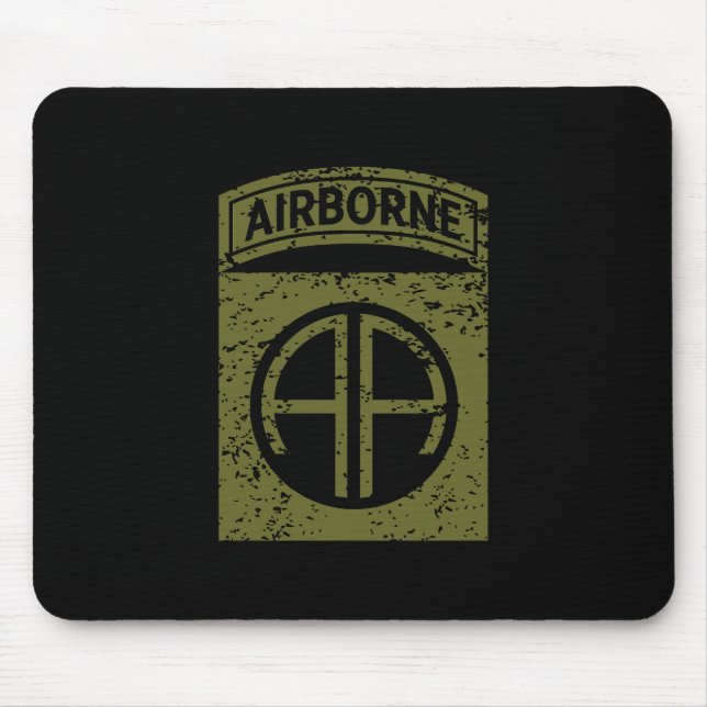 82:a flygburna divisionen "All American", stressad Musmatta (Framsidan)