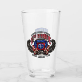 82:a luftburna 16 oz Pint Glass Glaskopp
