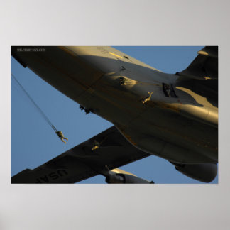 82:a Poster i luften