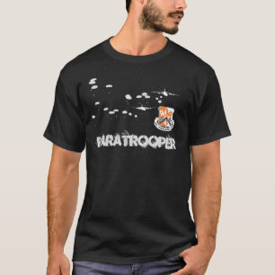 82:a signalen Bn Paratrooper T Shirt