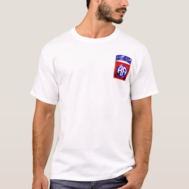 82nd Luftburen uppdelning hela vägen T-shirt (Framsida)