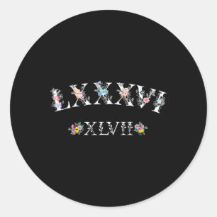 86 47 Roman Numerals Blommigt 8647 Subtle Anti Tru Runt Klistermärke