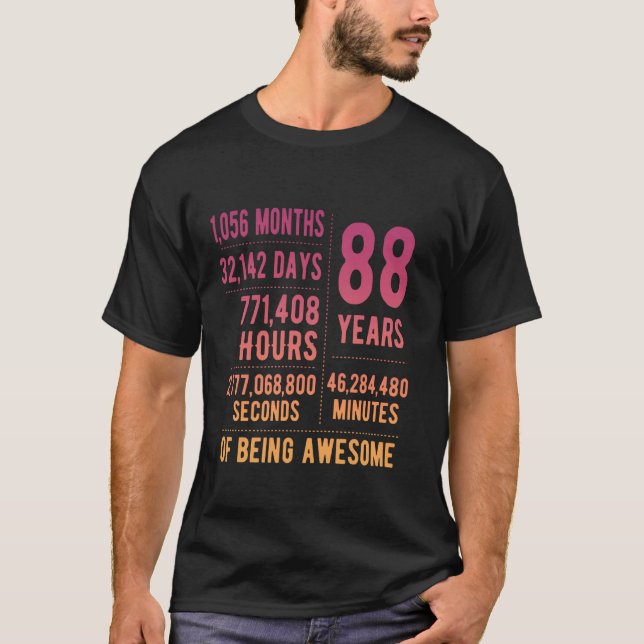 88:e födelsedag Manar Kvinnor i unga 88 år T Shirt (Framsida)