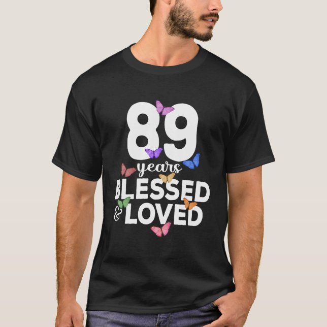89 år bläck- och rödfjäril 89:e t shirt (Framsida)