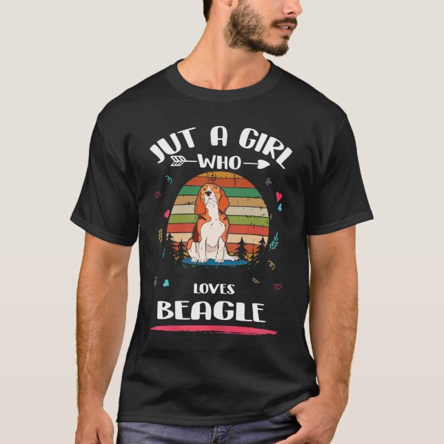 8 Bara en tjej som älskar Beagle T Shirt (Framsida)