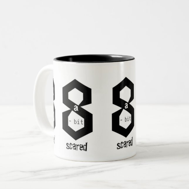 8-bit rädd tvåtons kaffemugg (Framsida vänster)