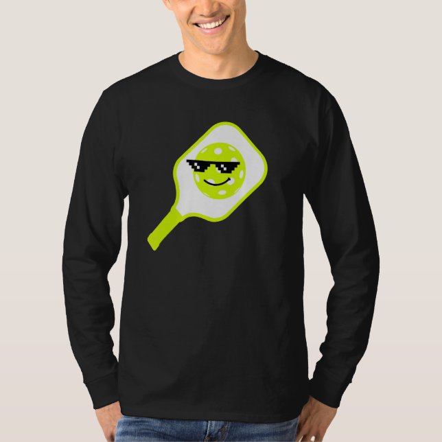 8-bitars pixelkula med solglasögon t shirt (Framsida)