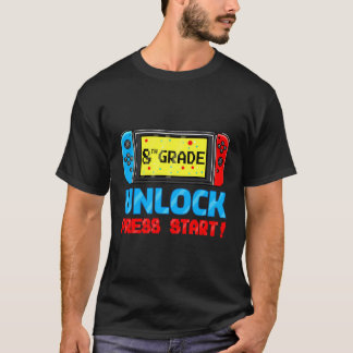 8:e Klass olåst Tryck på Starta videospelaren till T Shirt